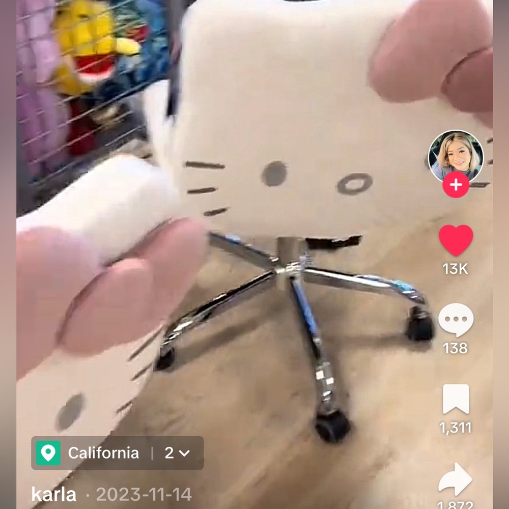 Hello Kitty, famous TikTok chair